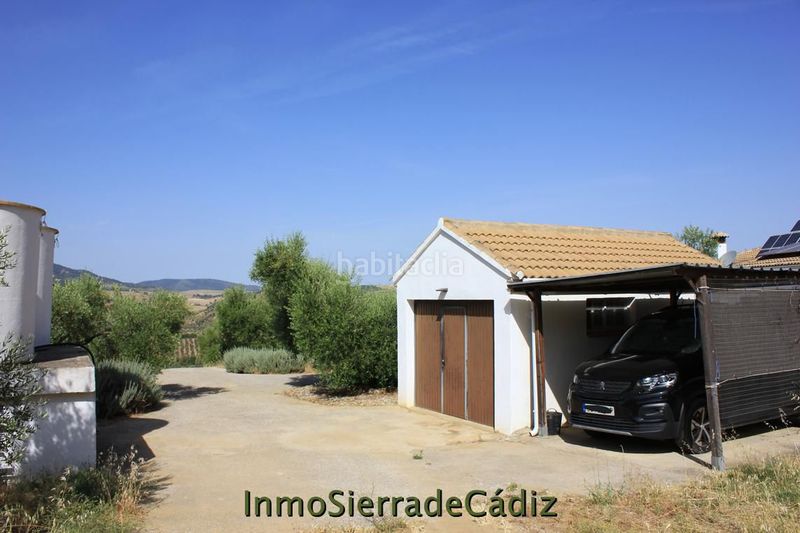 Foto edc61b04-49c3-403b-9a28-cdd3e5a60288. Masia amb aparcament piscina a Algodonales