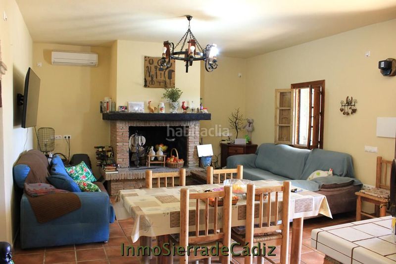 Foto b3d0f480-54fc-4fca-b312-b6493818f293. Masia amb calefacció piscina a Pedanías Sur Utrera