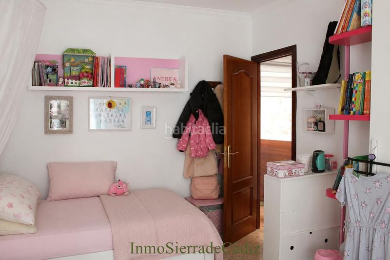 Foto f86167e9-5cc3-48b4-87d4-e2c4c957fa38. Maison dans Olvera