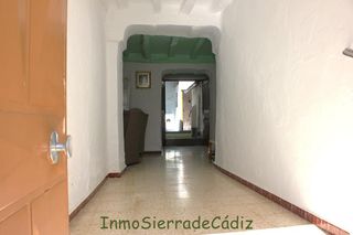 Casa in Algodonales. Casa pueblo en venta en algodonales, 4 dormitorios.