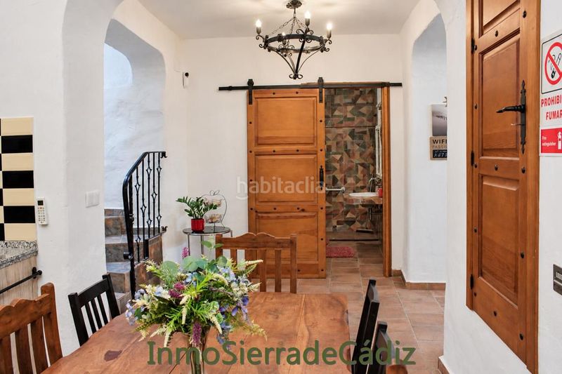 Foto 0899591d-19b8-4919-a3a3-5c5e1d5ca661. Casa amb calefacció a Algodonales