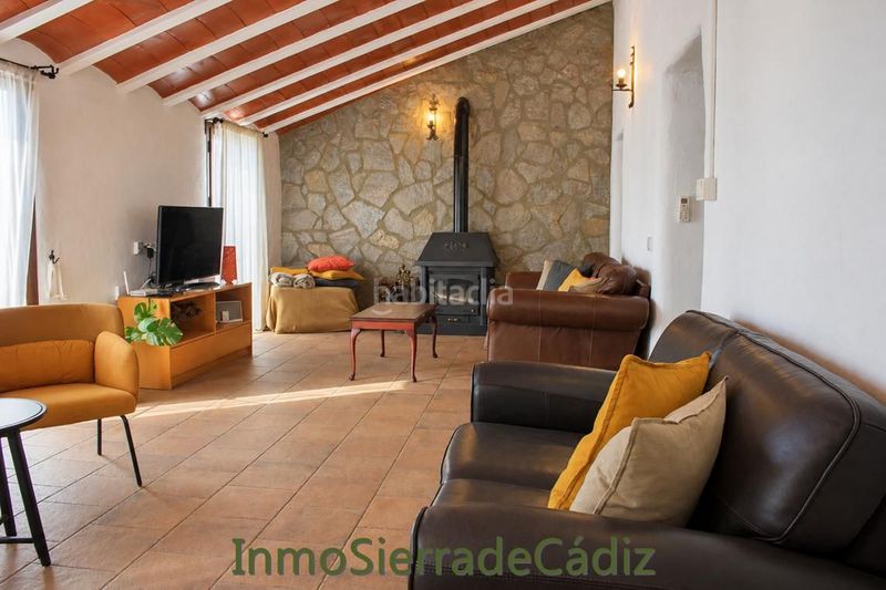 Foto e77ea22b-a3a1-4b18-9b3f-6443b310eea3. Casa amb calefacció a Algodonales