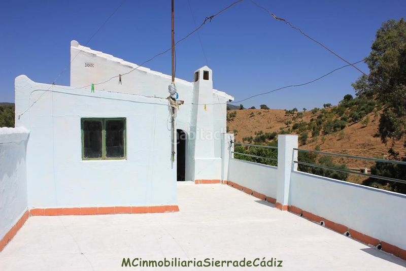 Foto 5d2dd073-a34d-4976-8937-5bef6a7caf6c. Masia amb aparcament piscina a Gastor (El)