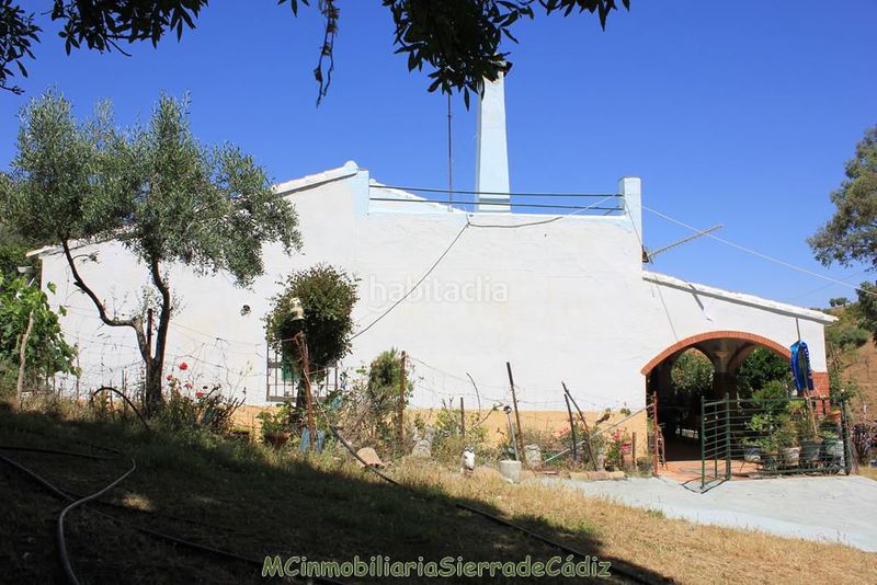 Foto e2aa3ff0-2c78-441d-823c-1cfcd96ddfb0. Masia amb aparcament piscina a Gastor (El)