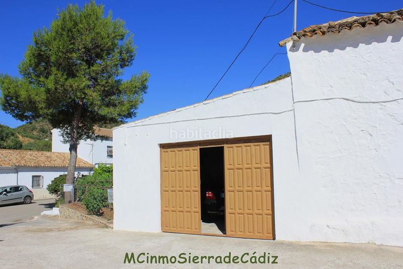 Foto 77e69f72-7ad9-4d6c-822c-36f9e3e523cf. Casa amb aparcament a Algodonales