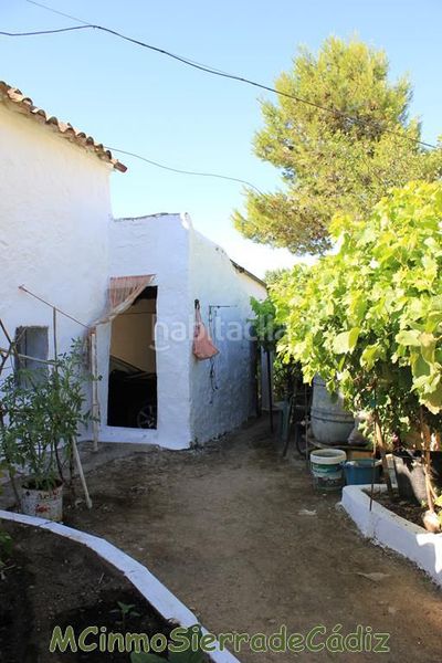 Foto b727e826-c226-4cd9-b511-a7ce2b7be1c6. Casa amb aparcament a Algodonales