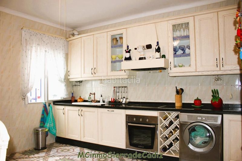 Foto 99bec989-5ccd-4787-b819-110c0de515fb. Casa amb calefacció aparcament a Algodonales