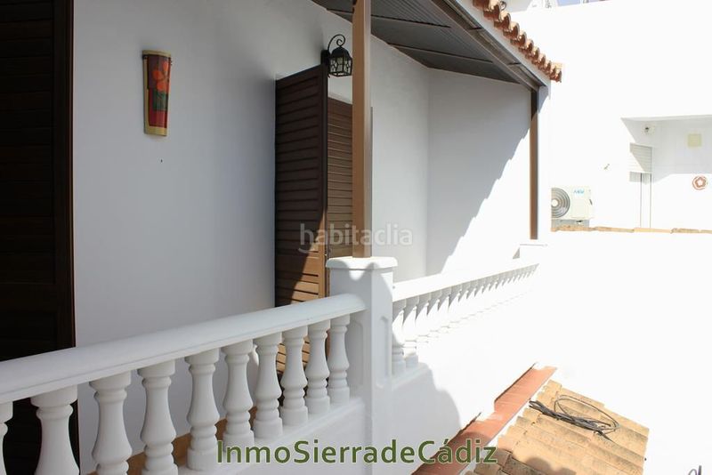 Foto c215a68f-9d7a-4402-a24f-3be21923f936. Casa amb calefacció aparcament a Olvera