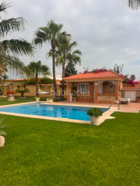 Foto 74bcc4a2-4f7f-4fe2-9246-81e1724a78ff. Chalet  cerca de la playa en Mar Chica Benicarló