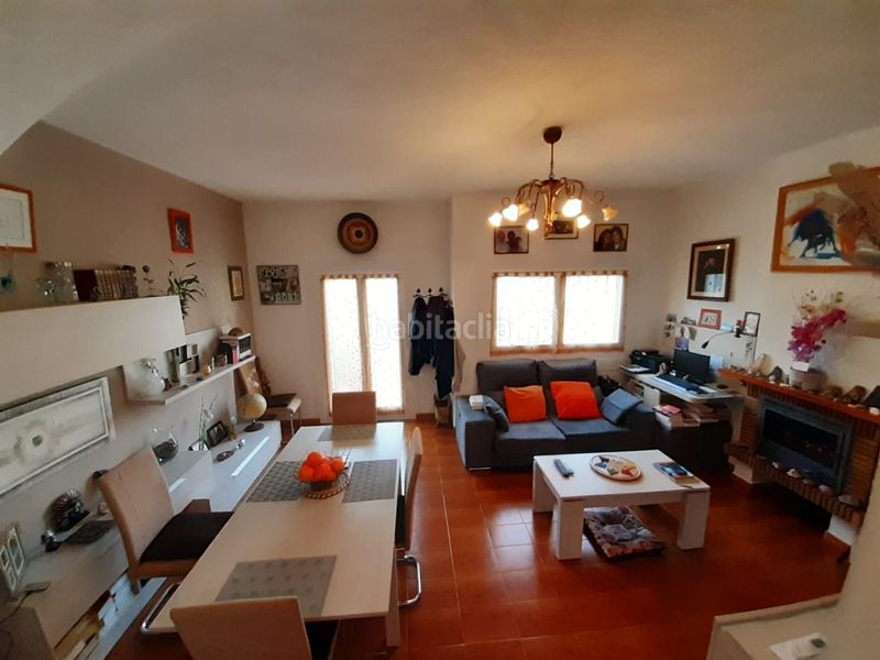 Foto 73e14064-159e-4d34-bb2d-d4af7031a6c4. Casa adossada a Pueblo Benicarló