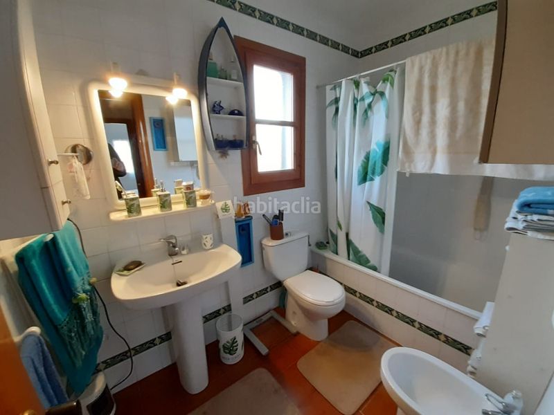 Foto d2e431f0-c71e-40ac-b2e1-6dc1b0a19df9. Casa adossada a Pueblo Benicarló