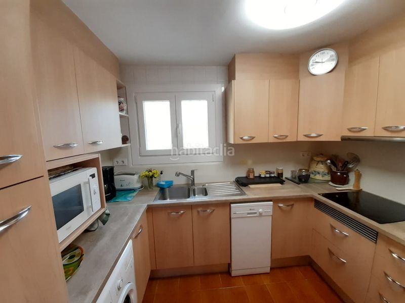 Foto d481678b-78b7-4666-90cd-f6811da78413. Casa adossada a Pueblo Benicarló