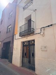 Haus in Cálig. Vivienda unifamiliar en calig , buena  oportunidad