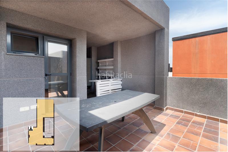 Foto de8d06f5-4ea5-4552-b886-55df620e4e03. A tre livelli con parcheggio piscina in Campodón-Ventorro del Cano Alcorcón
