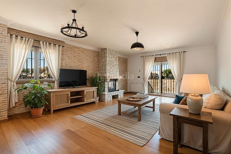 Foto 180de9a6-a5d6-43e4-9a9b-58401398a57f. Chalet mit kamin heizung parking pool in Serranillos del Valle