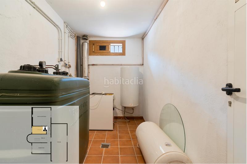 Foto 66999880-c934-4ce8-b1a4-04b065e86e74. Chalet mit kamin heizung parking pool in Serranillos del Valle