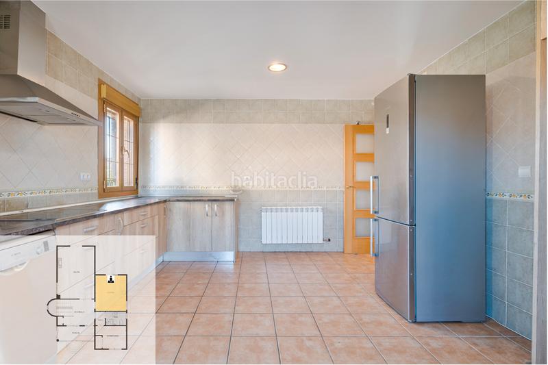 Foto 79a9d94d-1d68-4594-8305-0a096f88651b. Chalet mit kamin heizung parking pool in Serranillos del Valle