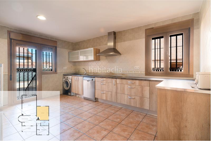 Foto bcde7d86-c57c-46ea-bb53-4c2ddc61f414. Chalet mit kamin heizung parking pool in Serranillos del Valle