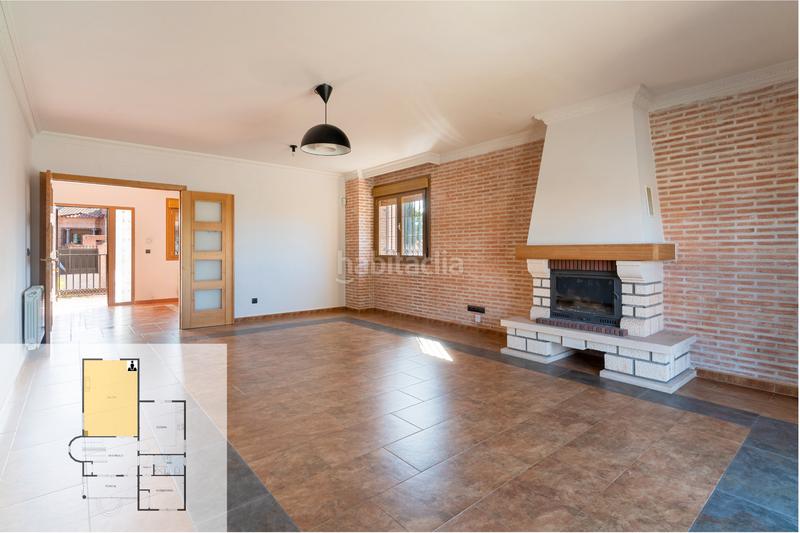 Foto d3a59a25-f44a-43ac-a71c-0c2f396dce98. Chalet mit kamin heizung parking pool in Serranillos del Valle