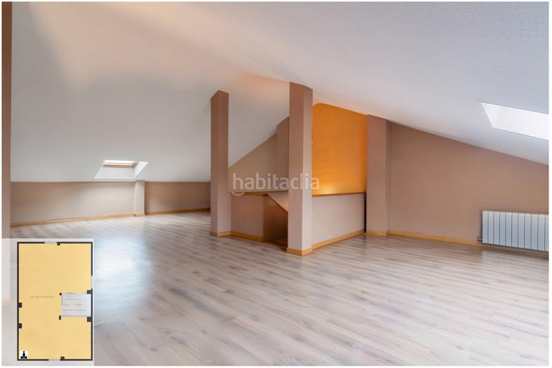 Foto 3fe55fdd-c896-401f-b1da-0addd5f06832. Maison jumelée avec chauffage parking piscine dans Cubas de la Sagra