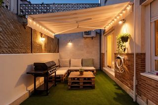 Appartamento  Calle peñuelas. Bajo con patio en torrejon de la calzada