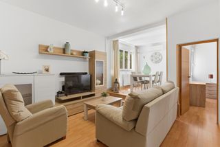 Pis a Almendrales. Vivienda totalmente reformada de 4 dormitorios.