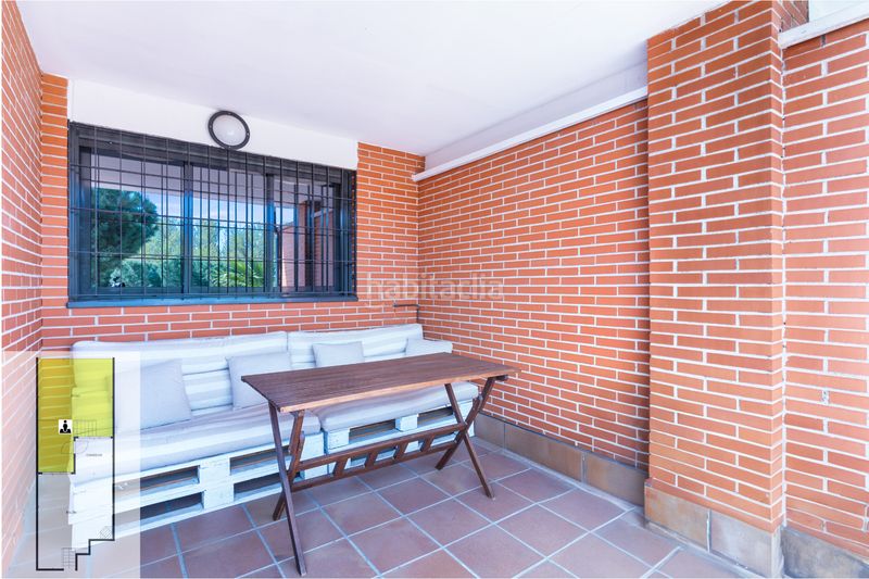 Foto 55eb206c-1f4a-4689-a91e-b587e2ee3fae. Casa adossada amb calefacció aparcament a Las Castañeras - Bulevar Arroyomolinos
