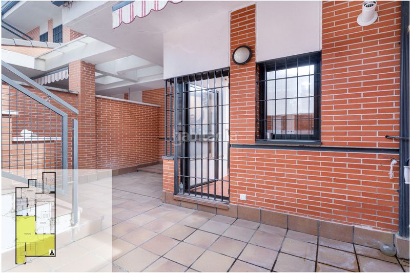 Foto 9ee03250-8100-4664-8e21-6aa7d57111d1. Casa adossada amb calefacció aparcament a Las Castañeras - Bulevar Arroyomolinos