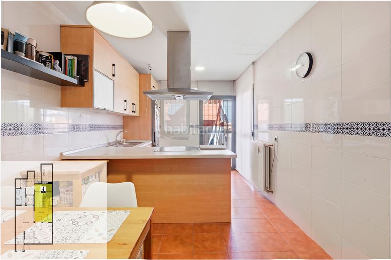 Foto c7624877-b1b3-4e8b-b8cd-35280dae6d46. Casa adossada amb calefacció aparcament a Las Castañeras - Bulevar Arroyomolinos