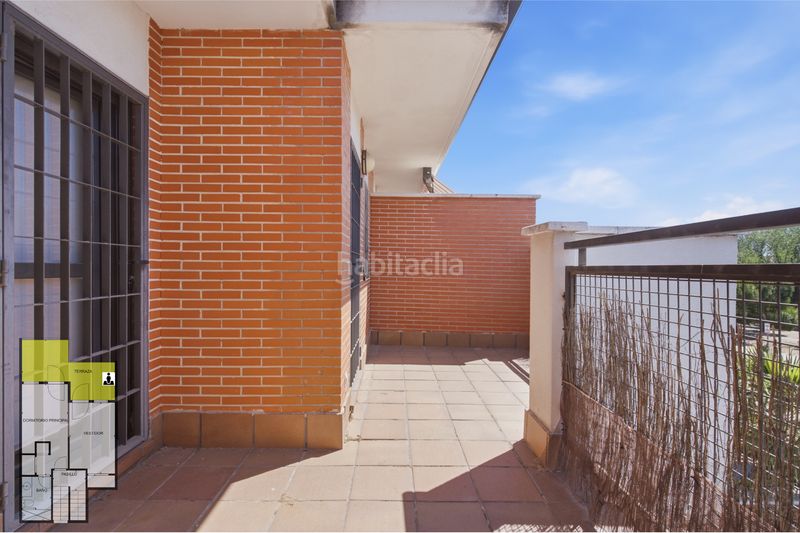 Foto eb8dd320-8b0e-4338-a980-6b4bf68402f4. Casa adossada amb calefacció aparcament a Las Castañeras - Bulevar Arroyomolinos
