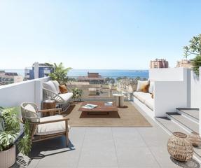 Dúplex a La Malagueta - Monte Sancha. Exclusivo duplex con terraza y vistas al mar.