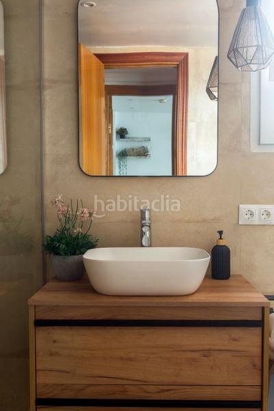 Foto 2af510b3-a272-47d8-a99e-762f2d59619c. Apartamento en del sol 18 apartamento en primera linea de playa costa en Benalmádena