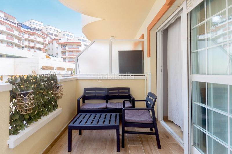 Foto 4d3099e8-0d2a-4ff0-af76-0715ad2dbc7f. Apartamento en del sol 18 apartamento en primera linea de playa costa en Benalmádena