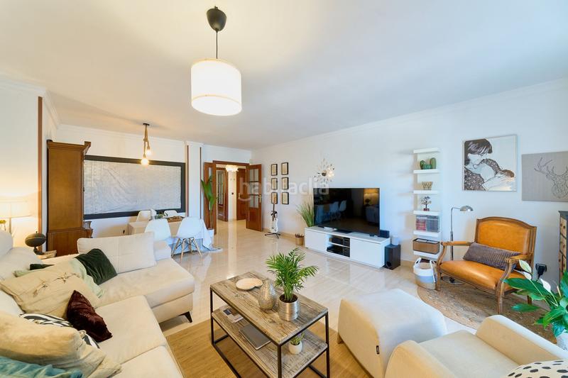 Foto 1552ec3a-d4c2-4392-8903-ac0f3f1b1eb0. Piso vivienda con gran terraza y espectaculares vistas en Málaga