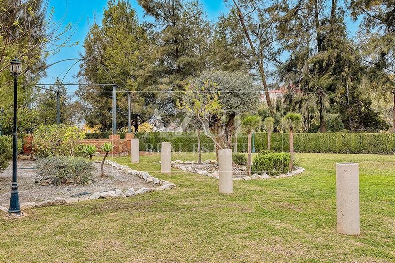 Foto 3cccd60e-ca35-4021-b2fe-cb199918038e. Piso vivienda con gran terraza y espectaculares vistas en Málaga