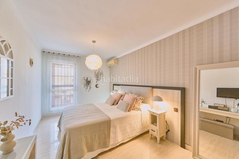 Foto f30b19dd-336c-48b0-9fca-8a3935634736. Piso vivienda con gran terraza y espectaculares vistas en Málaga
