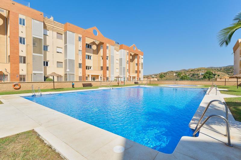 Foto 6334dd0c-01e0-4e89-849c-24f15bececcc. Attico con riscaldamento parcheggio piscina in La Cala del Moral Rincón de la Victoria