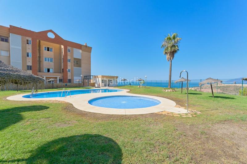 Foto 9f6f5d2f-061c-4a11-831a-d1ea097c8ed6. Attico con riscaldamento parcheggio piscina in La Cala del Moral Rincón de la Victoria