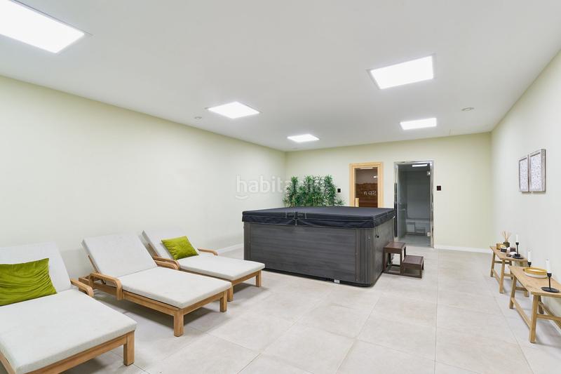 Foto 0cb5674a-b81f-4a23-ad7a-b2457e3e55b4. Casa adossada amb aparcament piscina a la cala Mijas Mijas