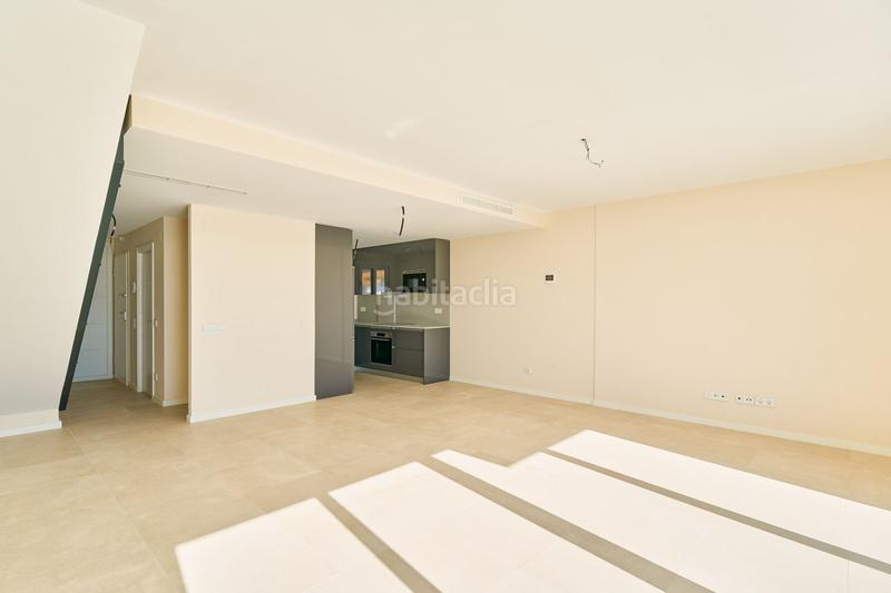 Foto b40b5575-63df-4dc5-8b2e-a98319348c82. Casa adossada amb aparcament piscina a la cala Mijas Mijas