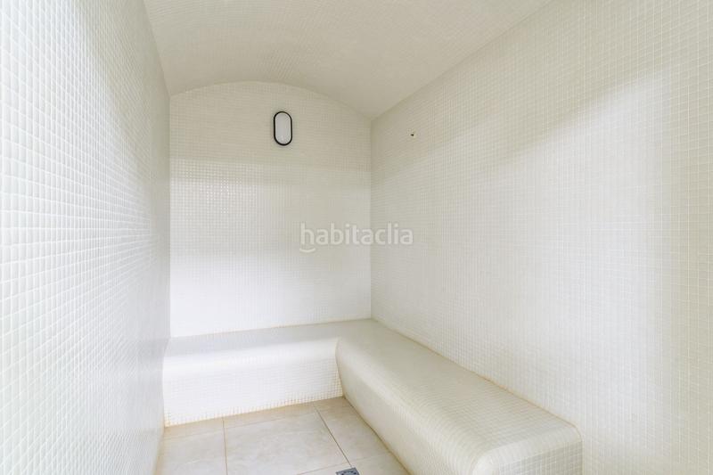 Foto ff2f7f8d-0453-46c1-a841-c5c46ca0a206. Casa adossada amb aparcament piscina a la cala Mijas Mijas