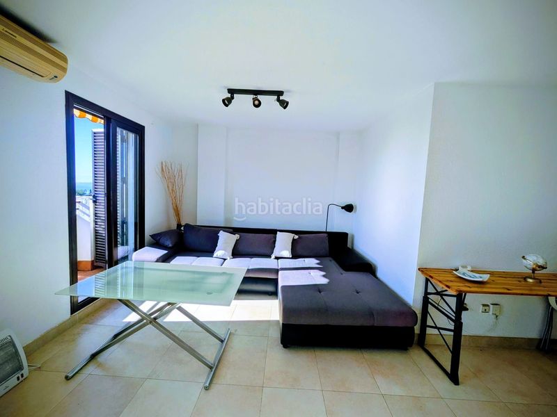 Foto 187d1e51-ee3f-419f-8ec2-3683d8bd0984. Casa adossada amb piscina a Cerrado de Calderón - Hacienda Paredes Málaga