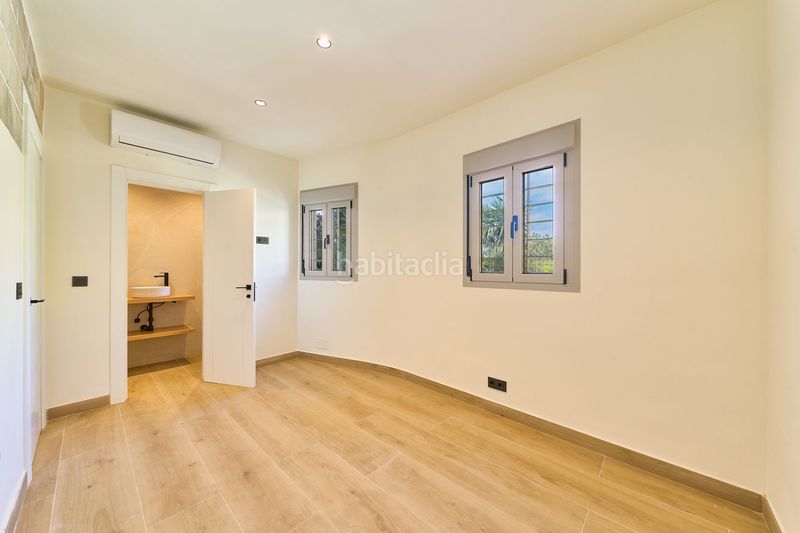 Foto 3e6f9323-9786-4d99-9157-6b37c4cf6694. Casa adossada amb calefacció a Cerrado de Calderón - Hacienda Paredes Málaga