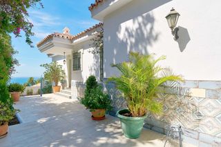 Casa in Cerrado de Calderón - Hacienda Paredes. Chalet independiente con vistas al mar y piscina