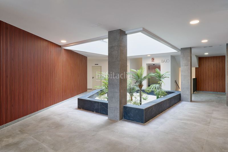 Foto b036761d-2a79-42b4-a744-e22071667132. Àtic amb calefacció piscina a Limonar Málaga