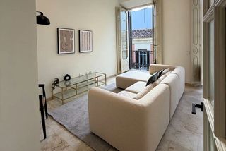 Etagenwohnung in Centro Histórico. Señorial piso reformado en centro histórico