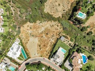 Terreny residencial a Los Naranjos. 2 parcelasextraordinaria oportunidad de inversión en marbella co