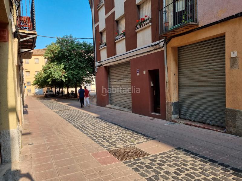 Foto 05fb7e1c-efcb-4b49-a25a-d85570ceda66. Parking coche plaça d'aparcament a tocar del Centre en Vic