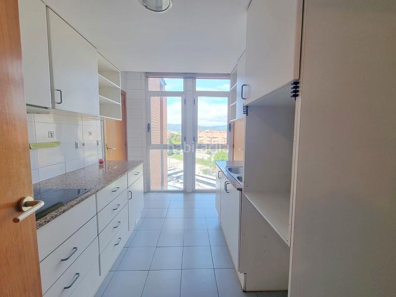 Foto 7f70229b-735e-4e8e-8fc4-c17a3fde946b. Affitto appartamento con parcheggio in Nord Vic