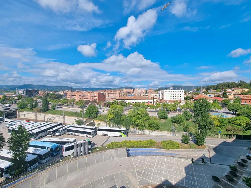 Foto 7f9c6330-0ca6-4a51-81b3-5b4208c10a1d. Affitto appartamento con parcheggio in Nord Vic